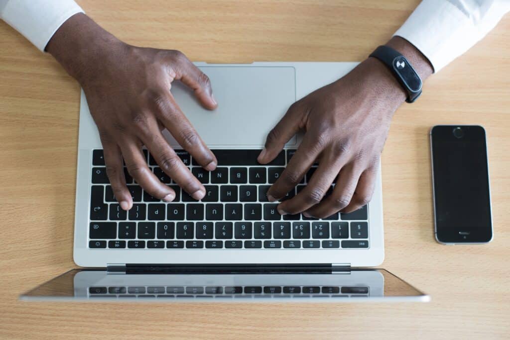 A customer browses a static website. Customers see the same information on static websites because these sites never change. 